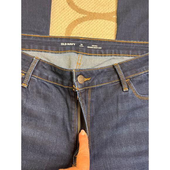 Old Navy mid-rise kicker boot-cut dark blue jeans, size 16 short - Picture 10 of 14